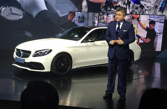奔驰全新C63 AMG两款车型上市 售99.8万起