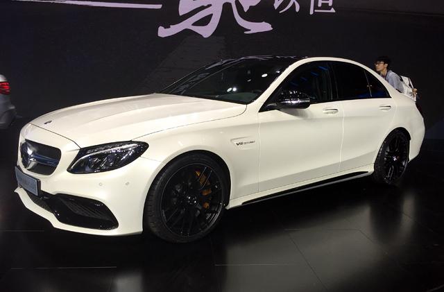 奔驰全新C63 AMG两款车型上市 售99.8万起