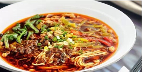 在四川吃过这20种面条 你的人生才完整!