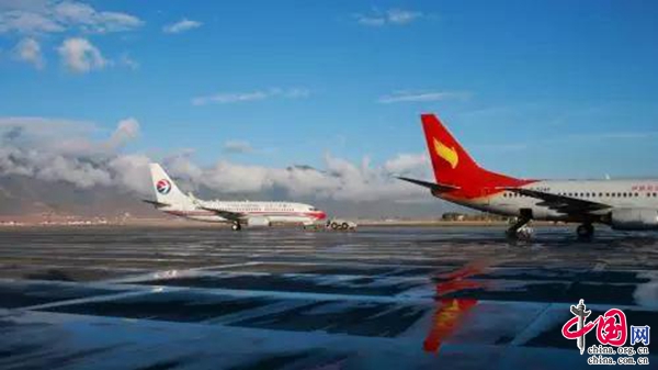 7月29日迪庆香格里拉机场单日航班运输起降再创历史新高_中国网客户端