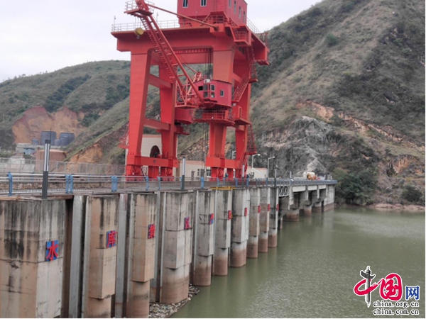 完成南沙水电站,戈兰滩水电站和红河马堵山水电