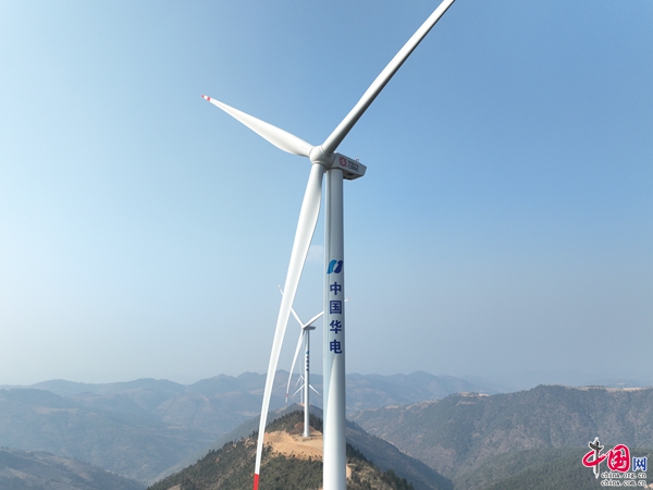 半岛体育app刘鹏洪：风电建设的“攀登者” 绿色能源的“创造者”(图2)