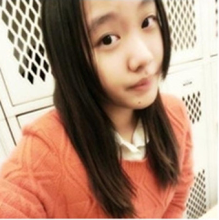 闫妮17岁女儿浓妆纹身照曝光