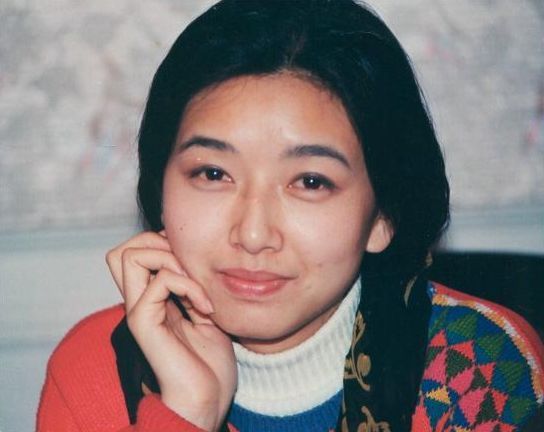 《婚姻时差》热播 江珊罕见旧照曝光：美丽大方柔情似水【10】