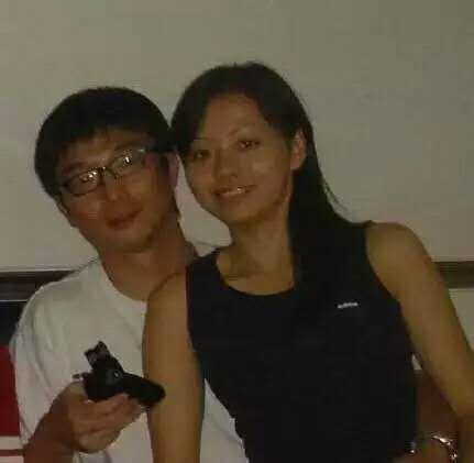 张靓颖谈婚礼 张靓颖12年当小三揭其戴乳环照片及堕胎真相