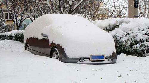 小心驶得万年“车 雪天行车注意事项