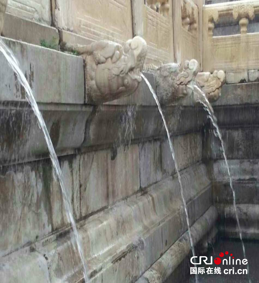 图片默认标题