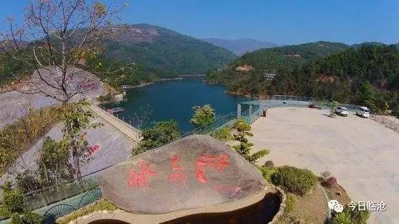 临沧双江:加快构建冰岛旅游圈 旅游收入力争达