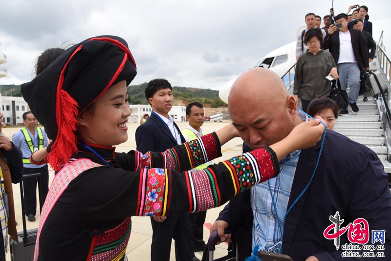 孟连县人口_孟连县宣传系统人员到我县交流(3)