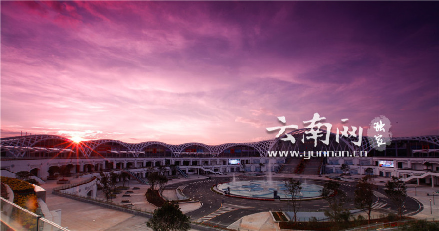 南博会主场馆是一只美丽的大孔雀你知道吗！