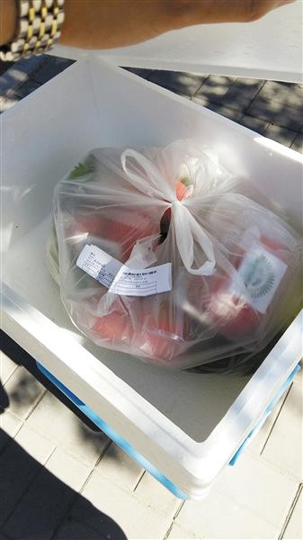 “伪冷链”下的生鲜配送乱象：冰块保鲜食品更易坏