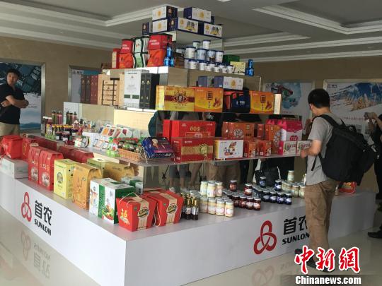 专家提醒勿盲目购洋奶粉：不完全适合中国婴幼儿体质