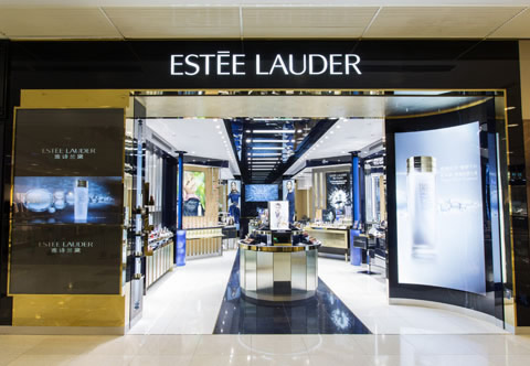 雅诗兰黛集团四季度收入下跌 前景逊预期_联盟中国_中国网