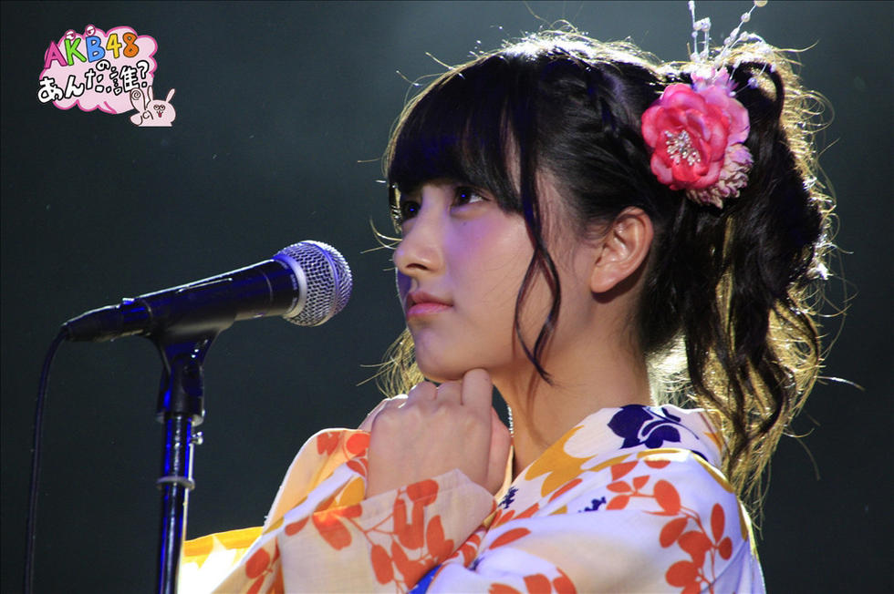 日本评选万年一遇美少女 没胸但很甜