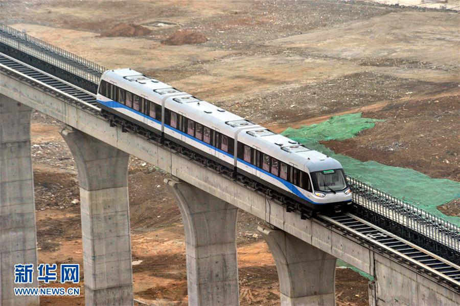（经济）（1）中国首条中低速磁浮铁路加速系统调试 计划上半年载客试运营