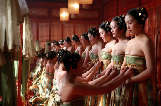 古代宫女怎打发寂寞