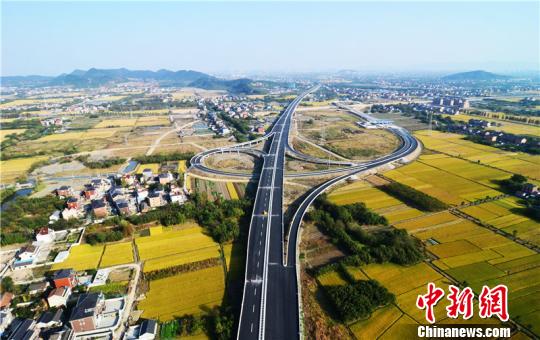 浙江都市经济交通走廊:拥抱城市群定位“全球朋友圈”