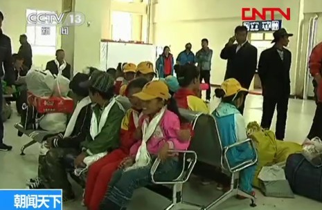 华帝燃气灶刚用半年起火 维修人员未给说法