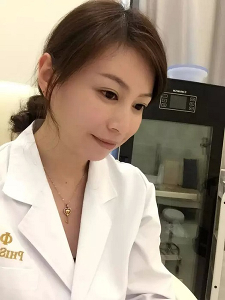 PhiSkin上海芙艾--绝对的知性美女台湾博士张桂