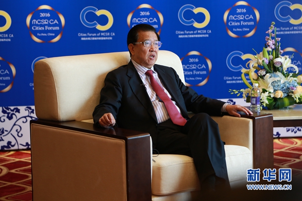 龙永图:实施一带一路倡议,城市合作是突破口