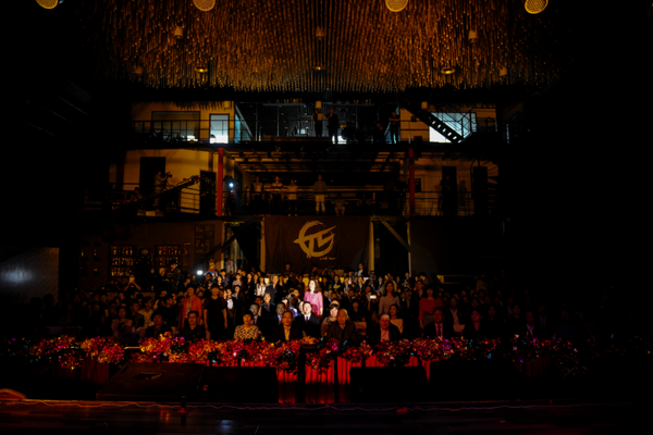 纺机70周年庆典现场引热泪 跨越历史长空再相