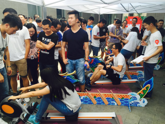 百度地图端午欢乐送到线下:帝都四公司激战龙