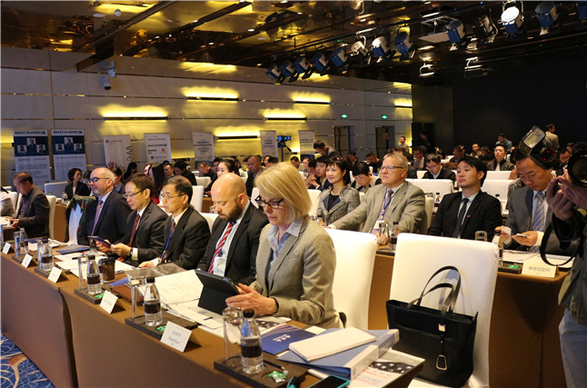 中国(云南)-美国境外投资论坛在昆明举行