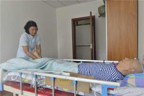 吉林省长春市:关爱失能人员创建照护保险 全力